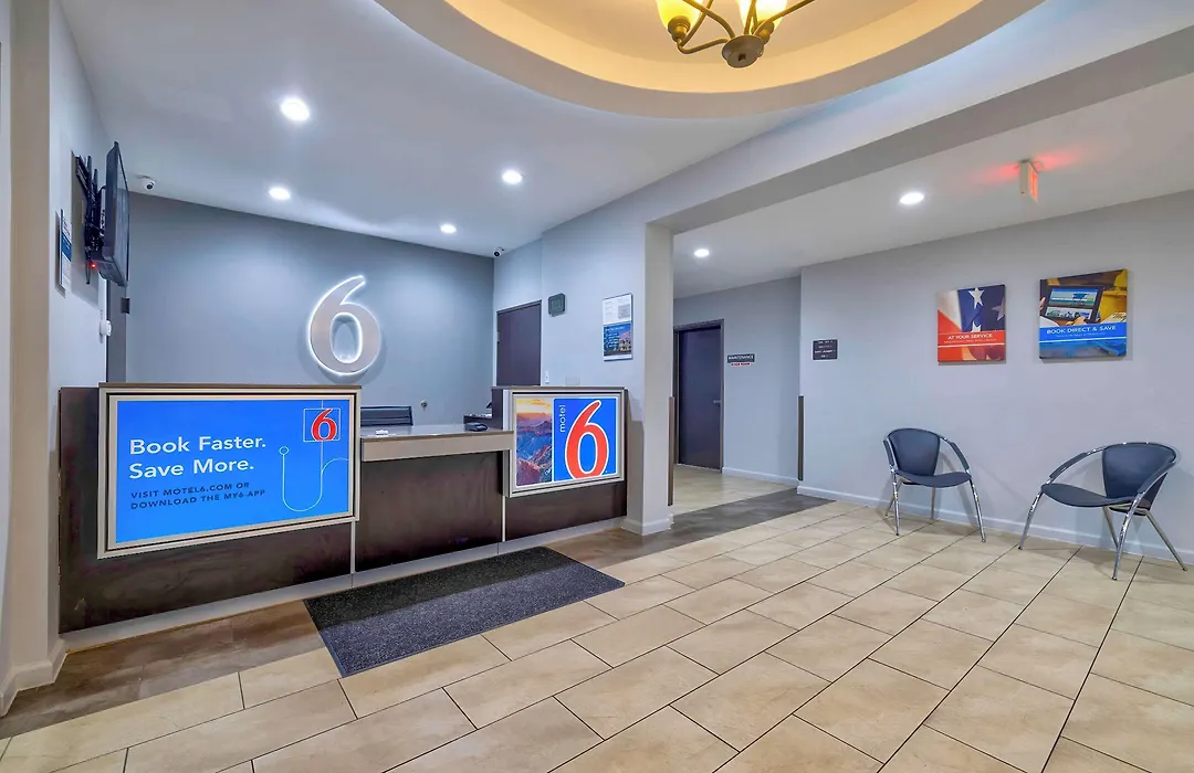 Motel 6 Texas City I-45-1