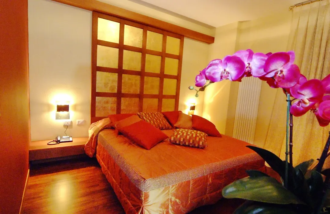Design Suite Tirano-1