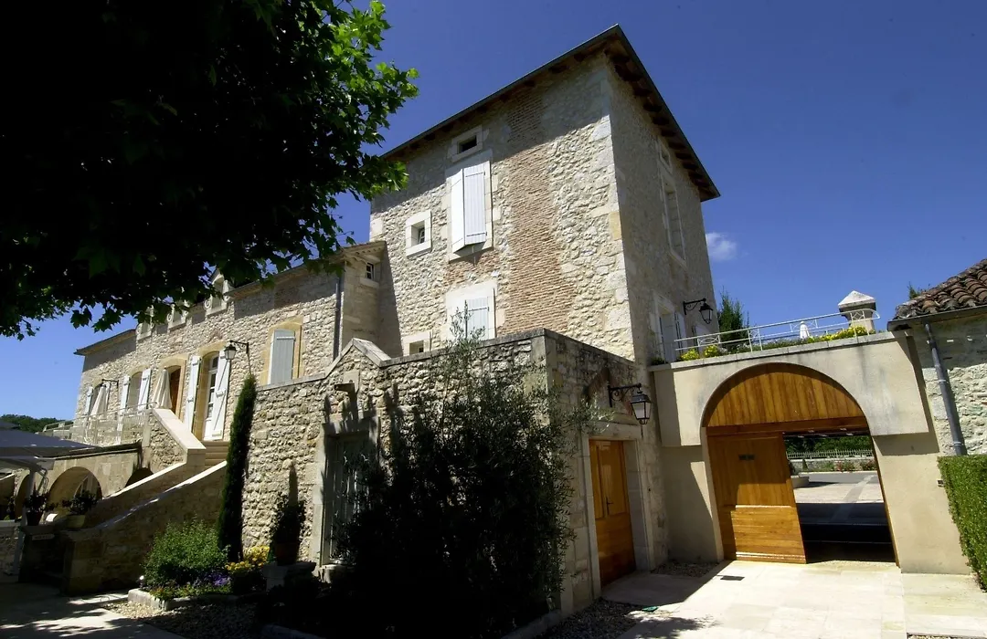 Hostellerie Clau del Loup - Logis Hotels-1