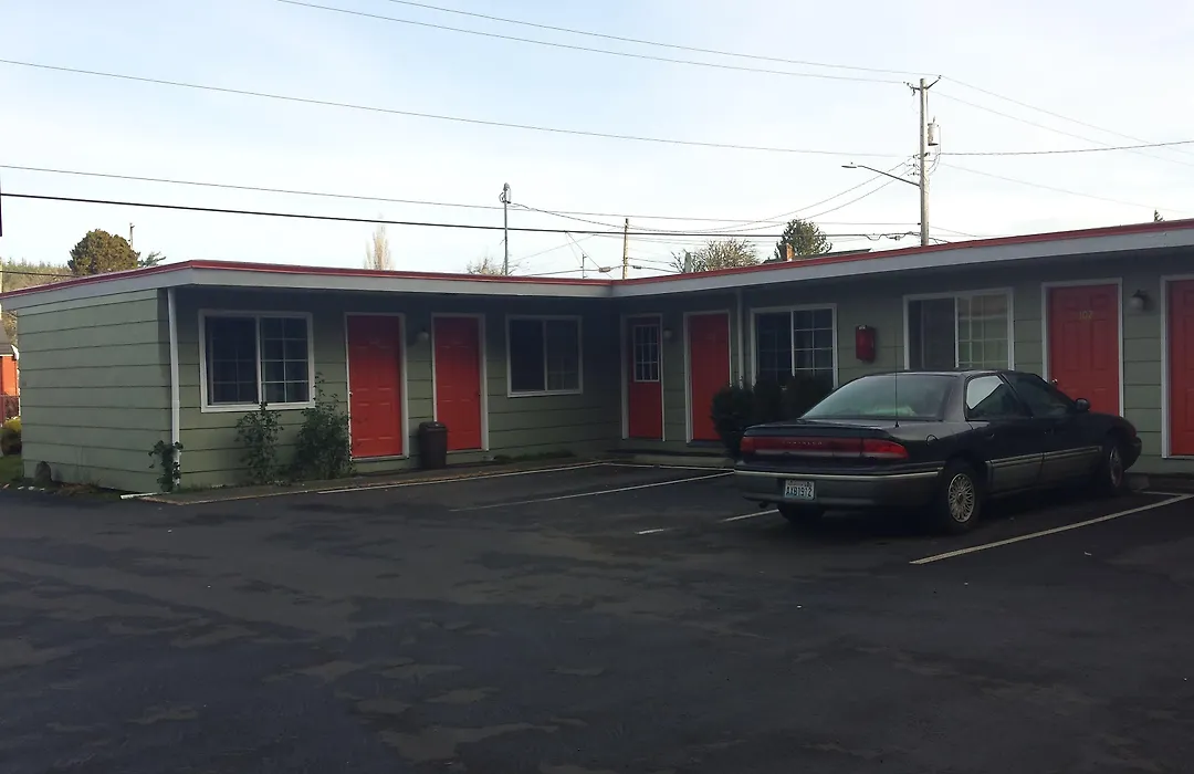 Shiny Motel-1