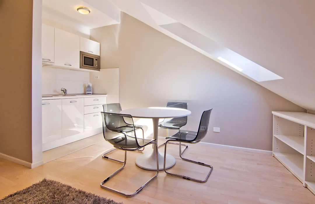 Laura Lux Suites-1