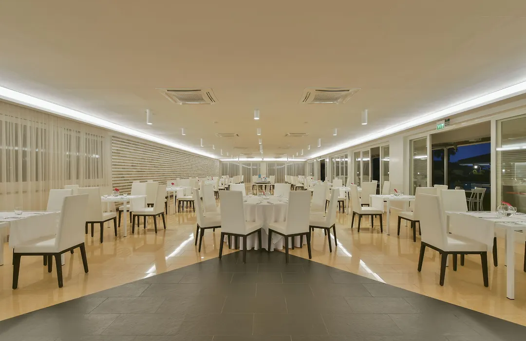 Paestum Inn Beach Resort-1