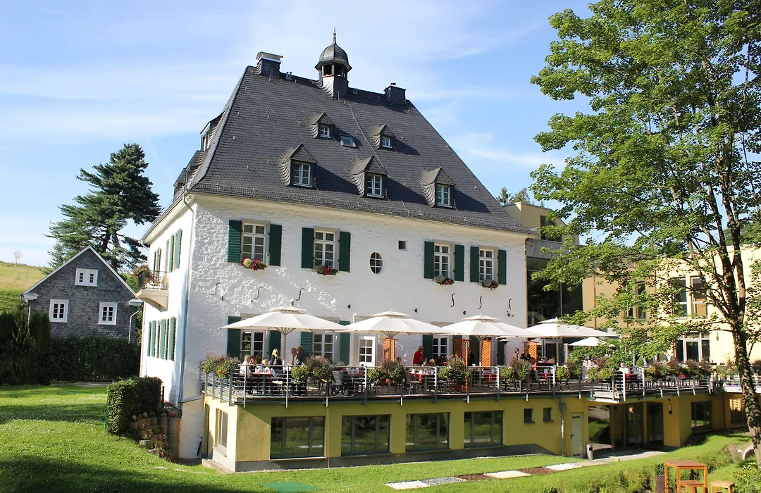 Hotel Gut Landscheid-1