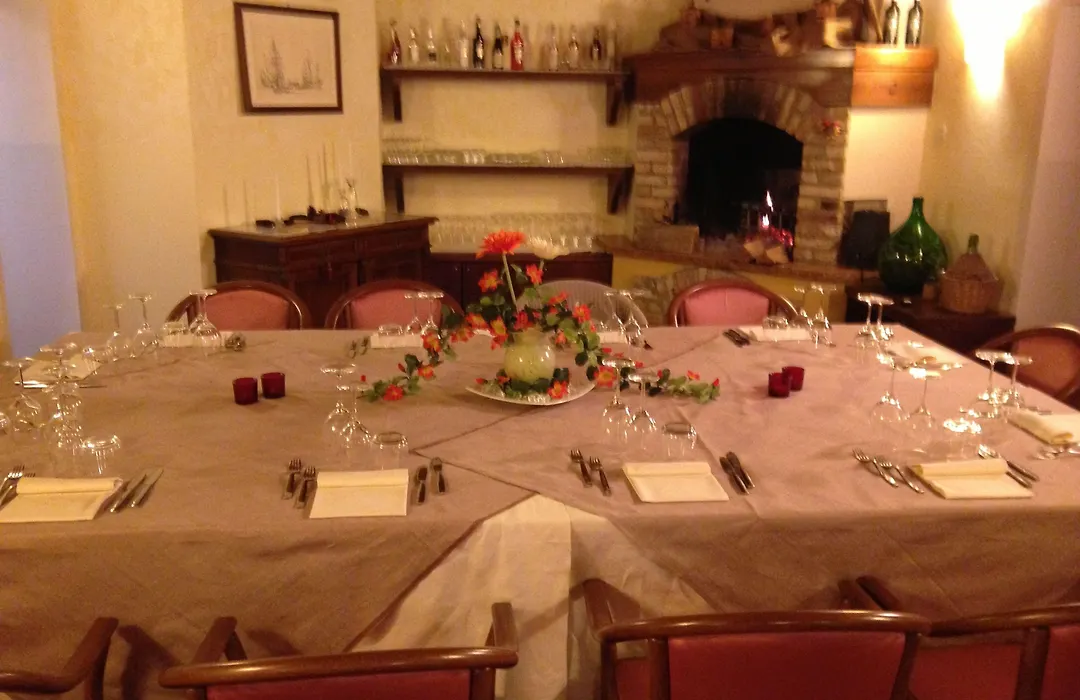 Albergo Ristorante Flora-1