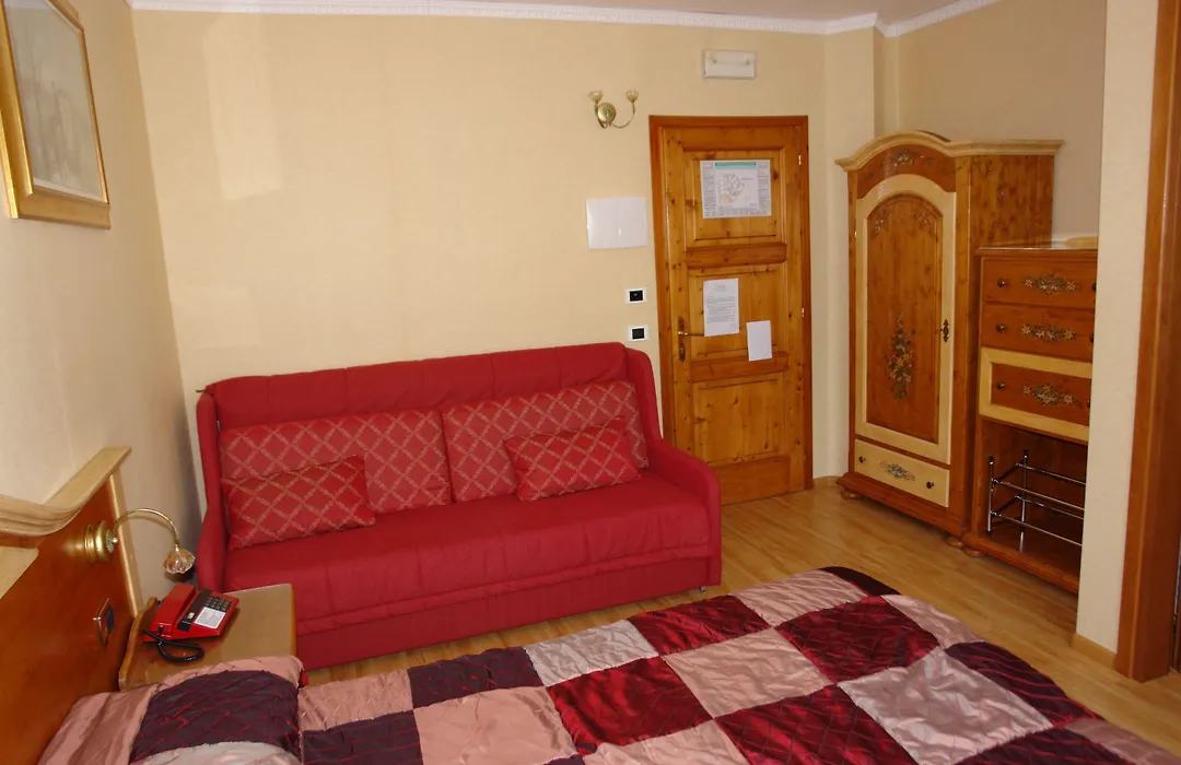 Hotel Club Funivia-1