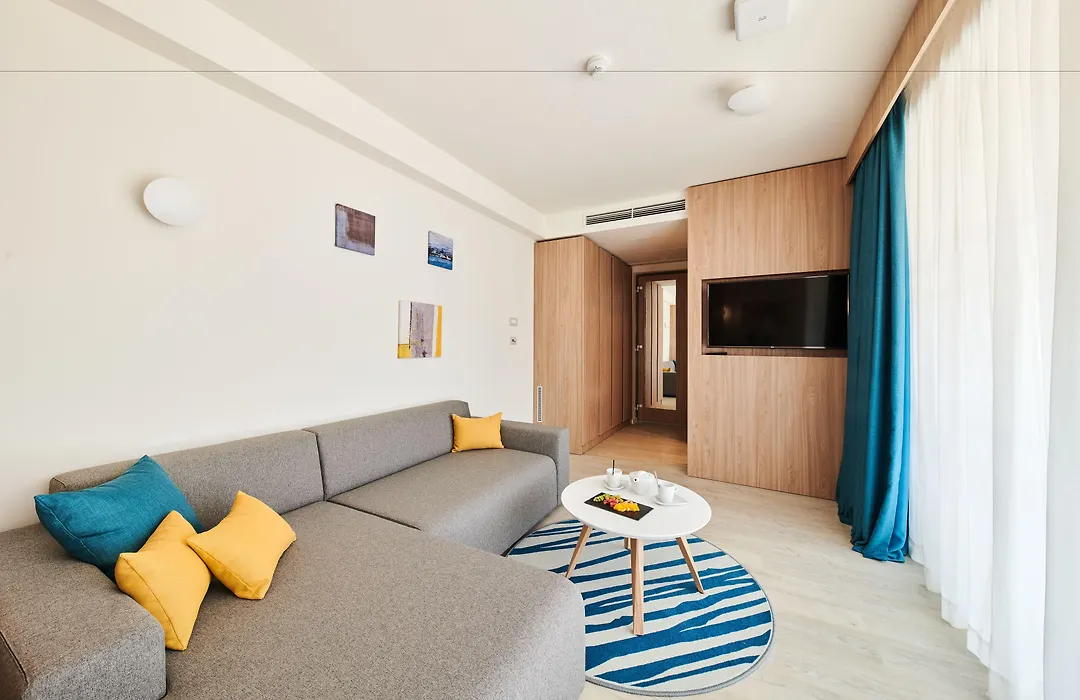 Garden Suites Umag Plava Laguna-1