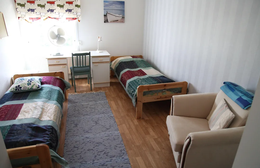 Opintola Bed & Breakfast-1