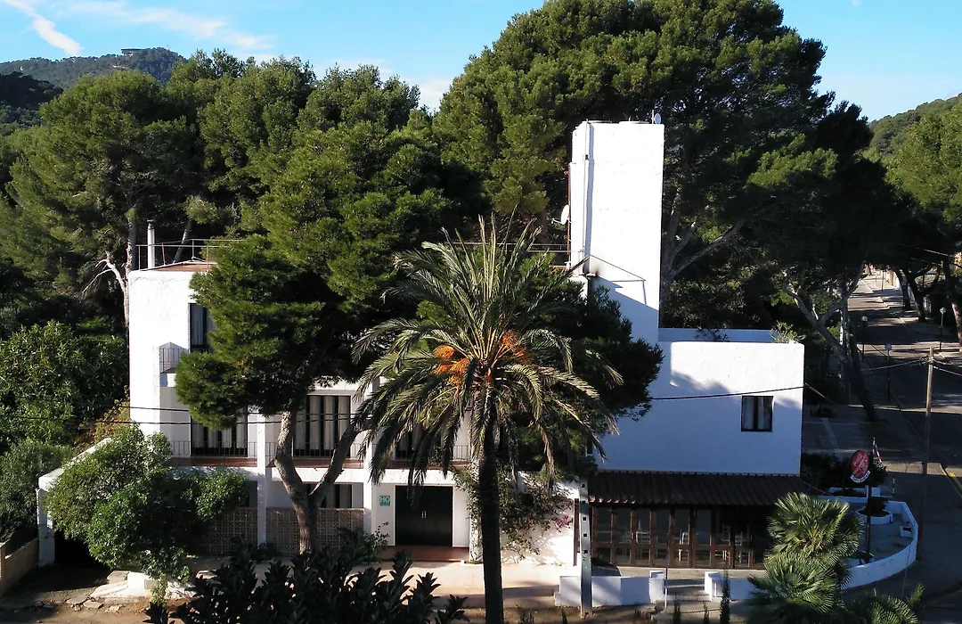 Zhimbad B&B By The Sea-1