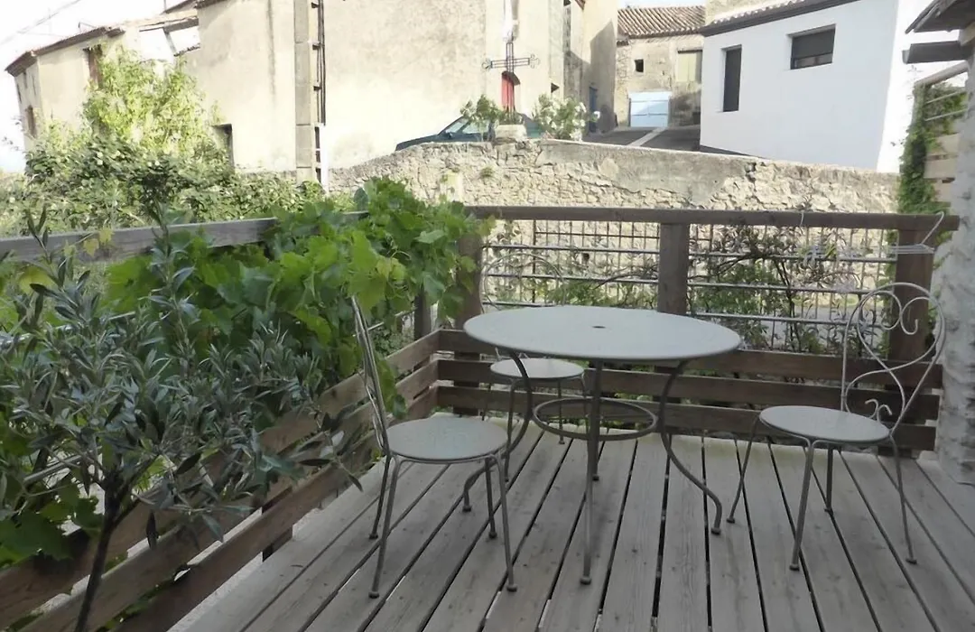 Au pied du Figuier-1