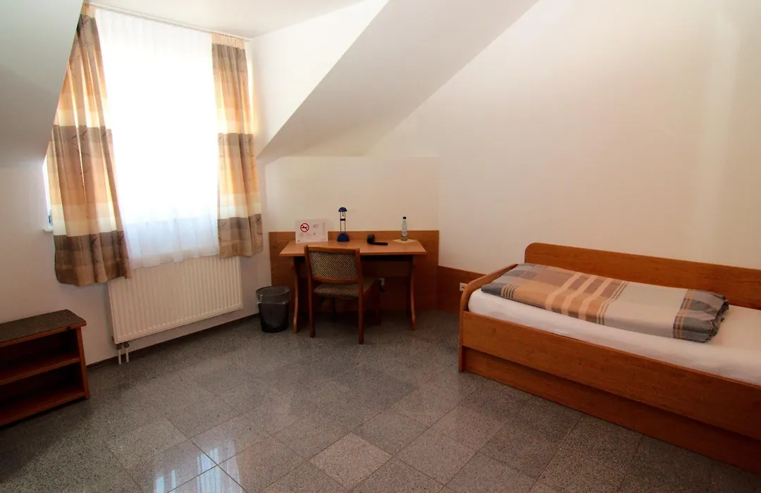 Messe-Hotel Waldruhe-1