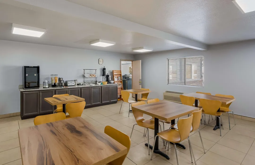 Surestay Hotel By Best Western Wells-1