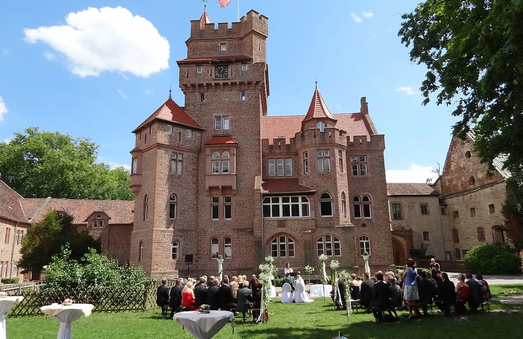 Schloß Altenhausen-1