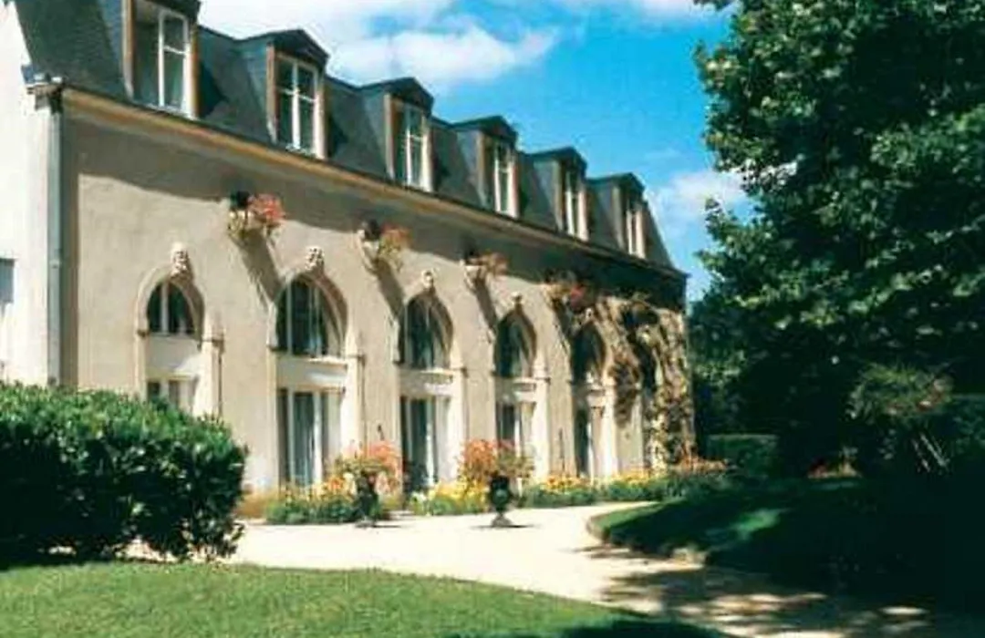 Chateau De Bazeilles-1
