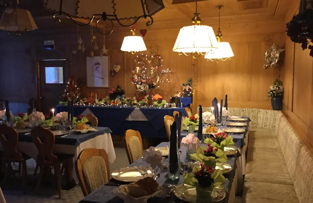 Hotel Alpenrose-1