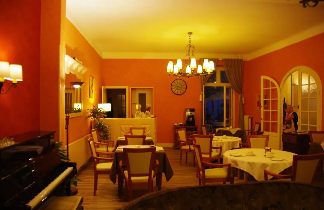 Hotel Henri IV-1