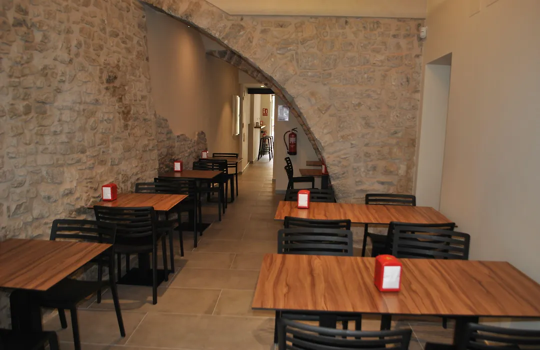 Hostal Universitat-1