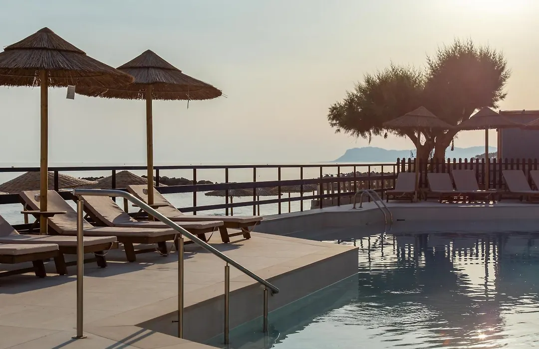 Hotel Haris On The Beach-1