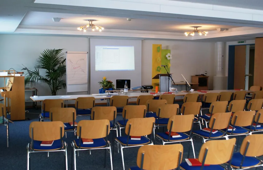 Ferien- und Familienhotel Alpina Adelboden-1