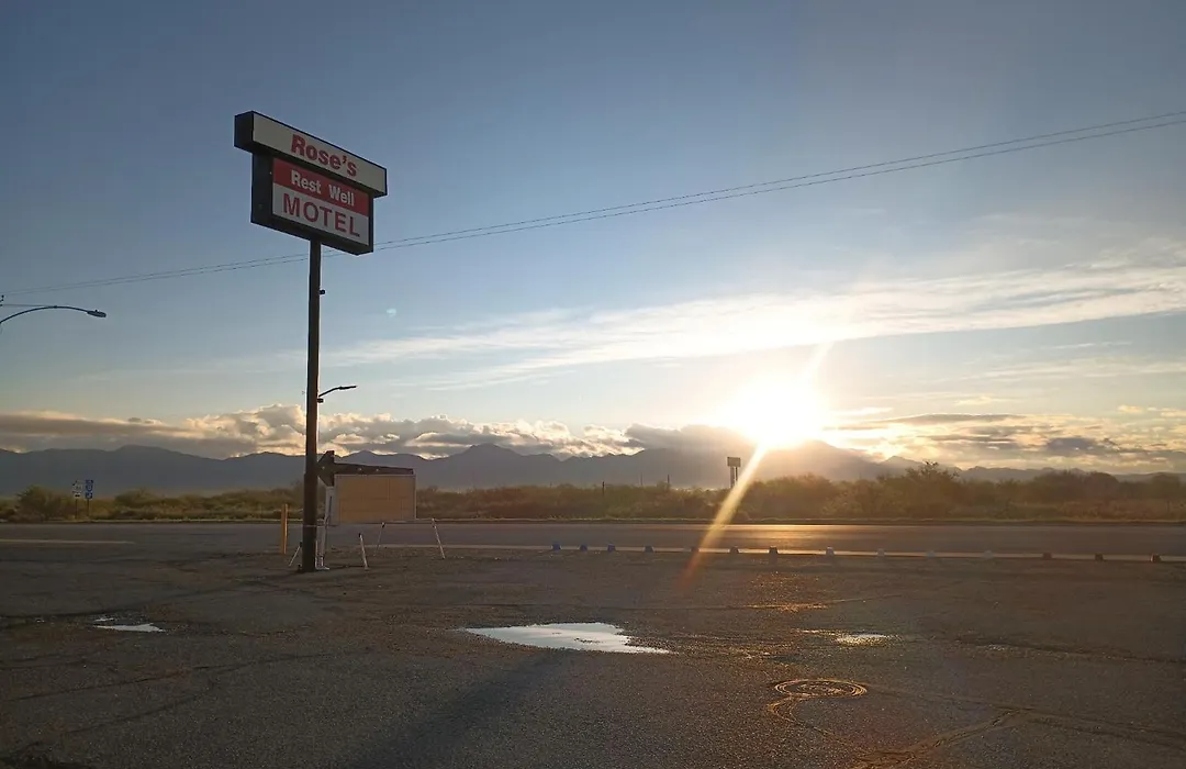 Rose'S Motel-1