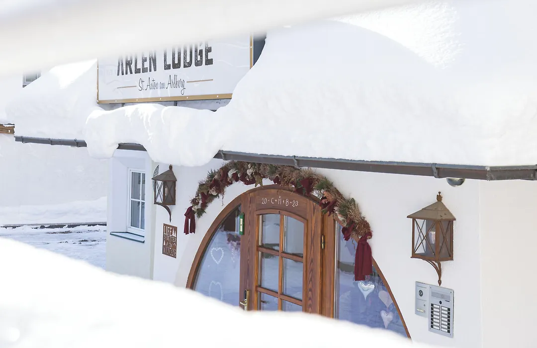 Arlen Lodge Hotel-Garni-1