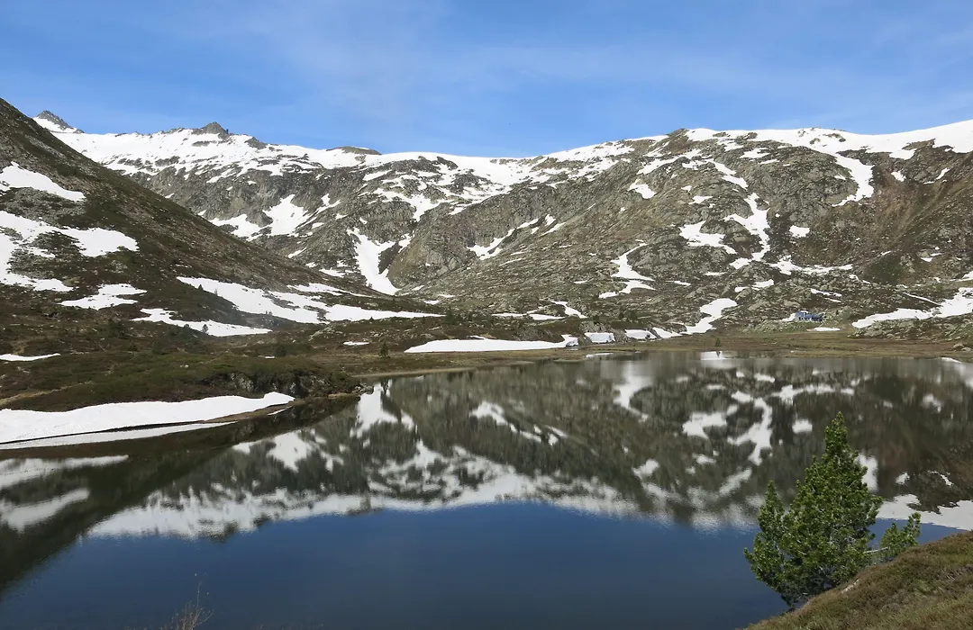 Refuge des étangs de Bassiès-1