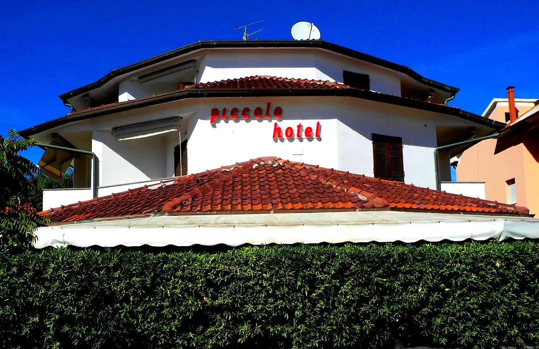 Piccolo Hotel-1