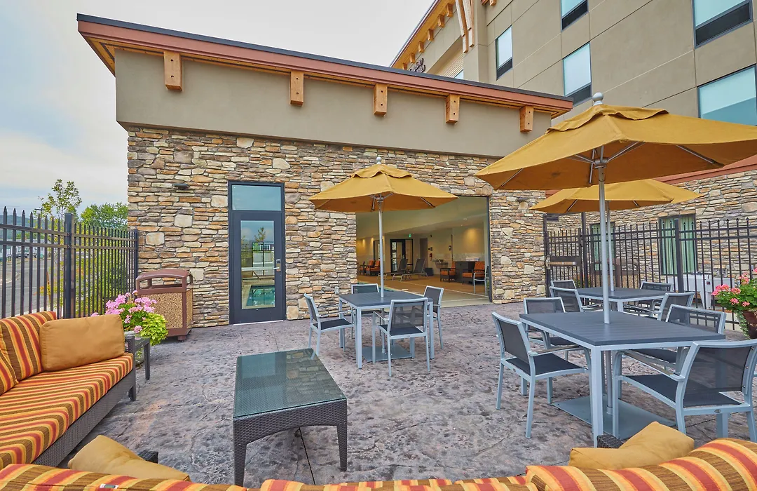 Hampton Inn & Suites Roseburg-1