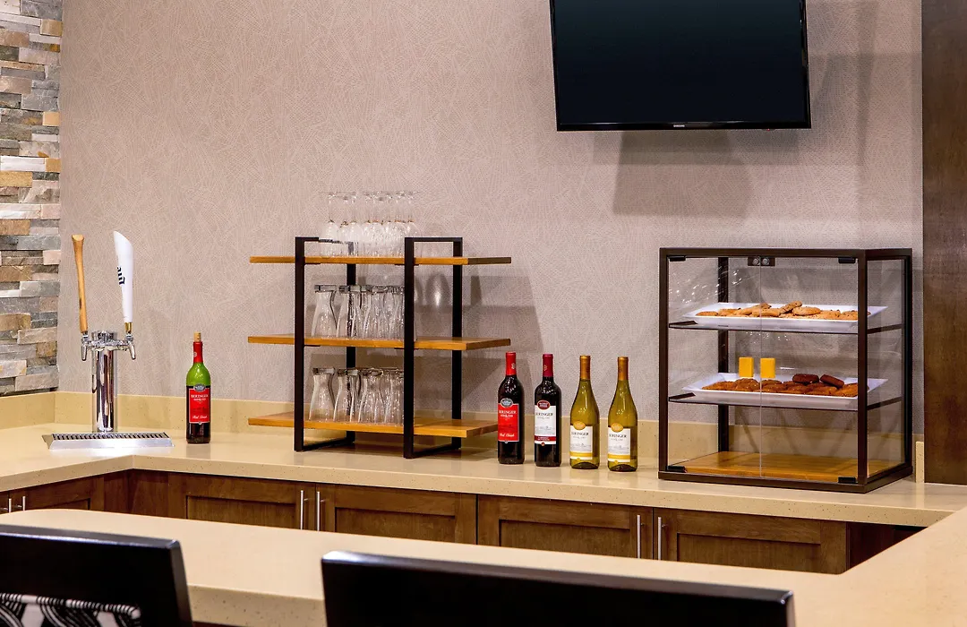 Staybridge Suites Charlottesville Airport By Ihg-1