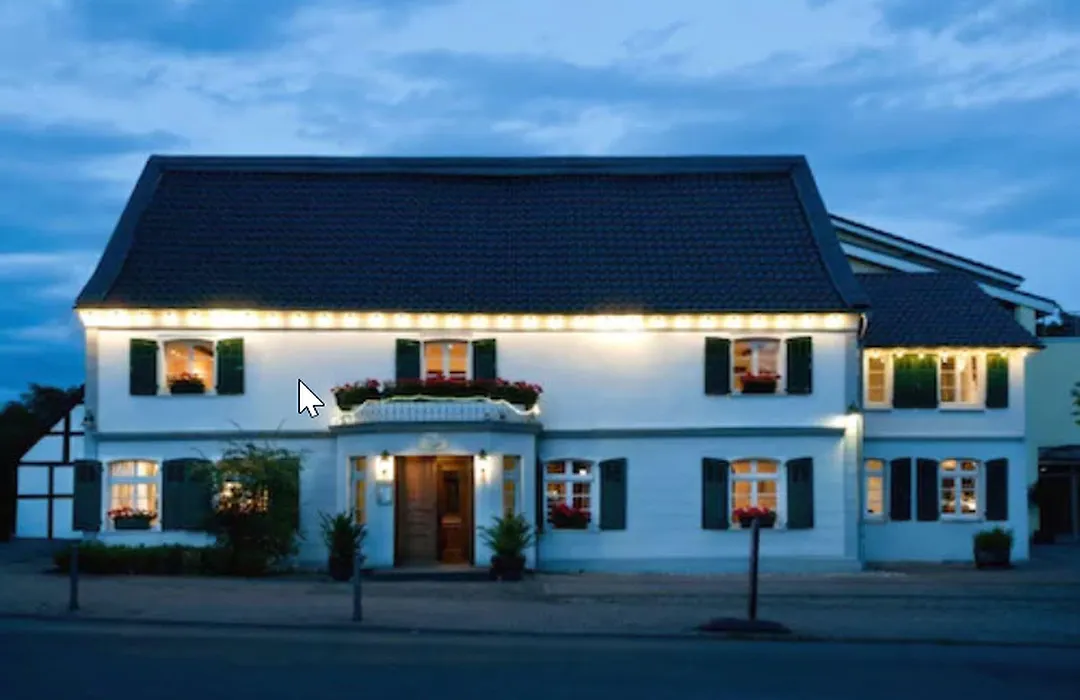 Ramada By Wyndham Duesseldorf Ratingen-1