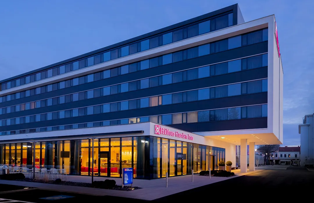 Hilton Garden Inn Wiener Neustadt-1