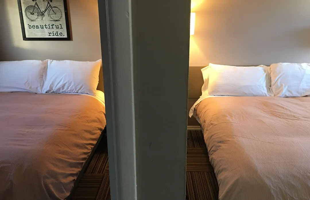 Canterbury Inn-1