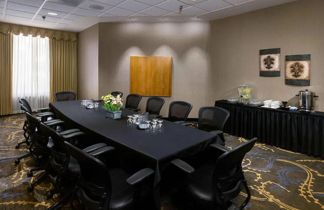 Radisson Hotel Bismarck-1