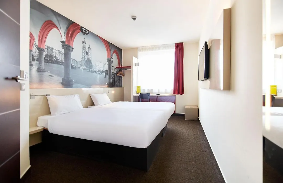 B&B Hotel Krakow Centrum-1