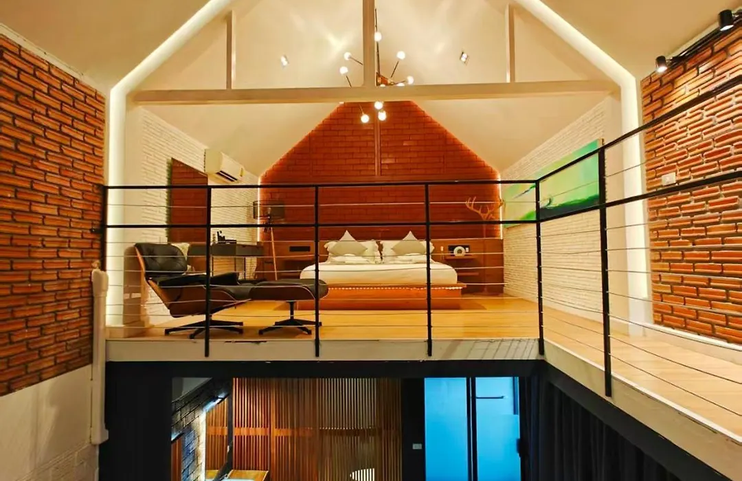 M5 Hotel-1