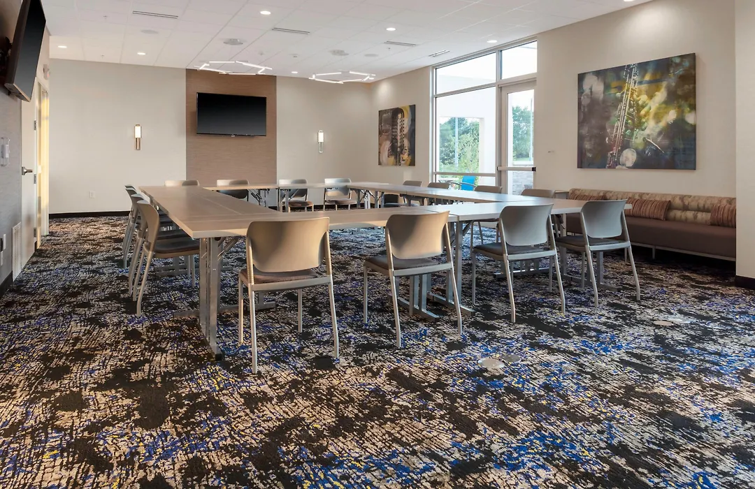 Springhill Suites Kansas City Airport-1