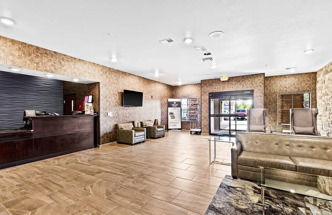 Cobblestone Hotel & Suites-1