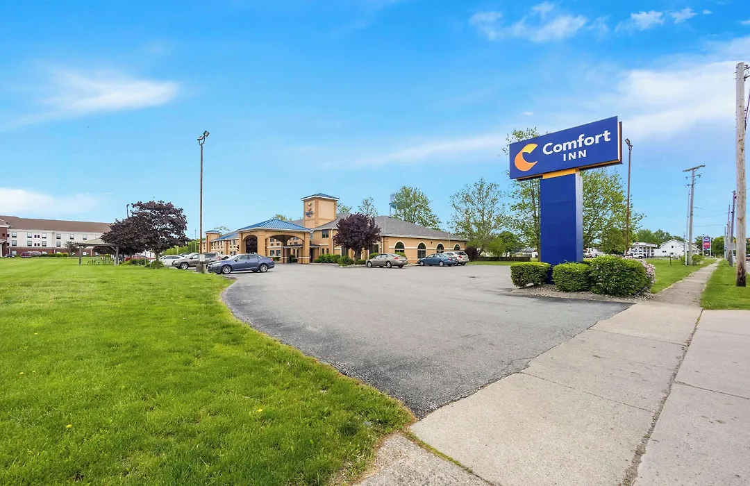 Comfort Inn Van Wert-1
