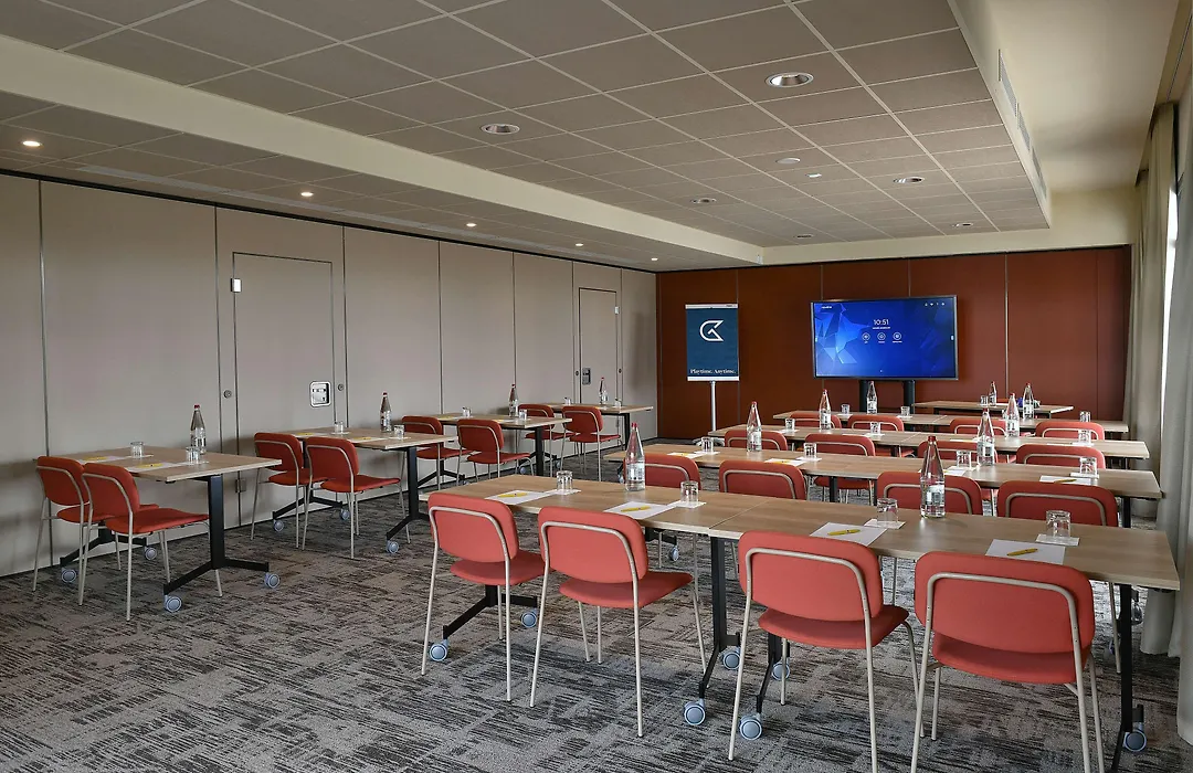 Golden Tulip Reims Bezannes-1