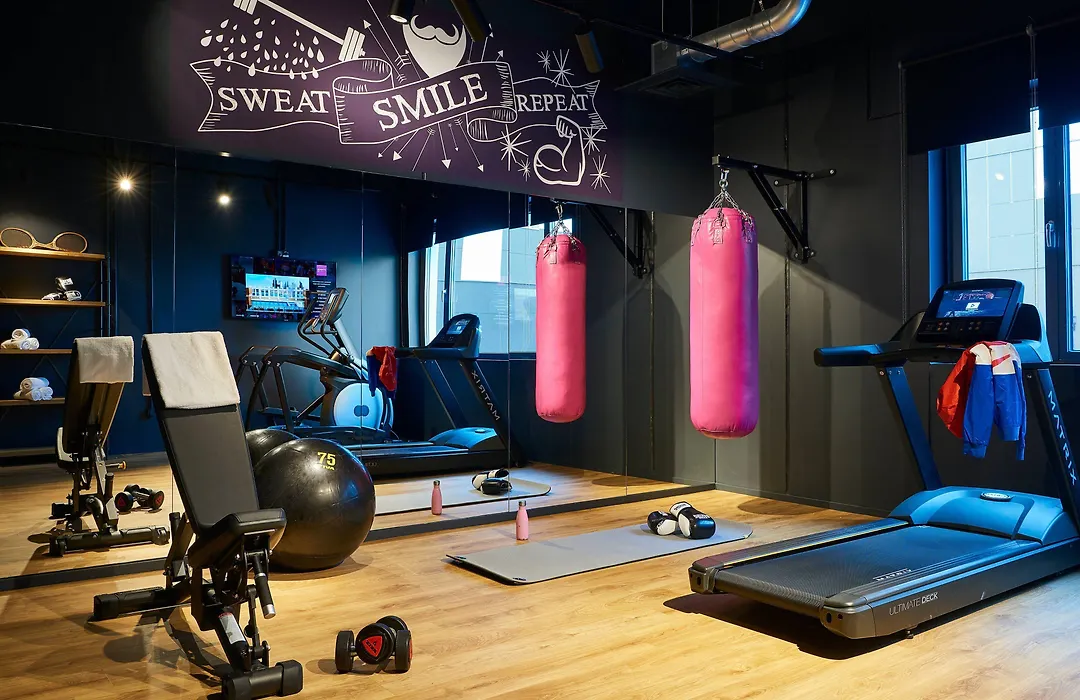 Moxy Paris Charles De Gaulle Airport-1