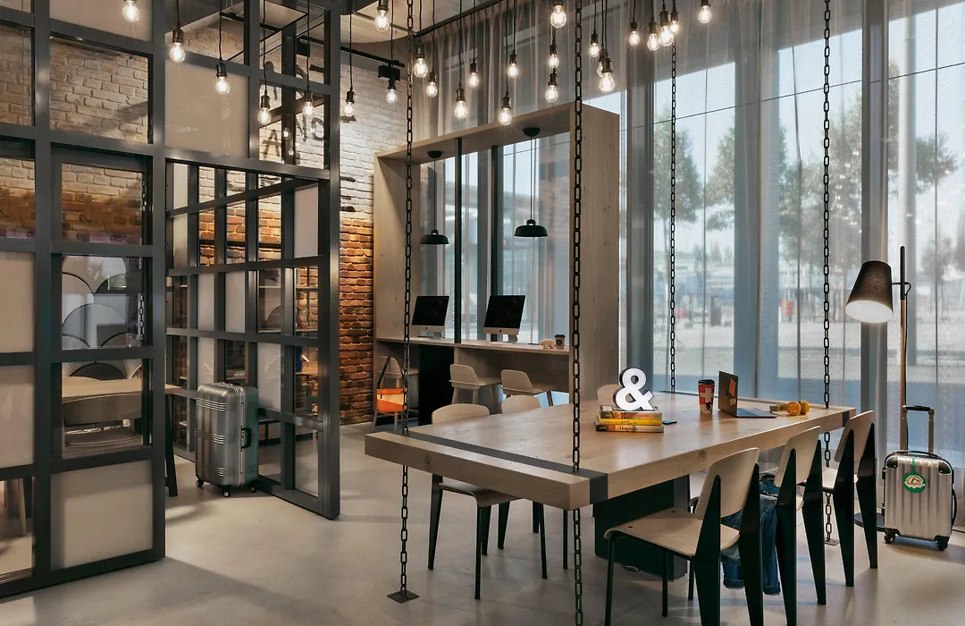 Moxy Bern Expo-1