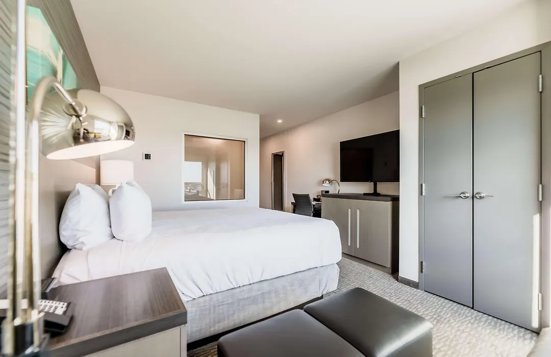 Hyatt House Winnipeg South Outlet Collection-1
