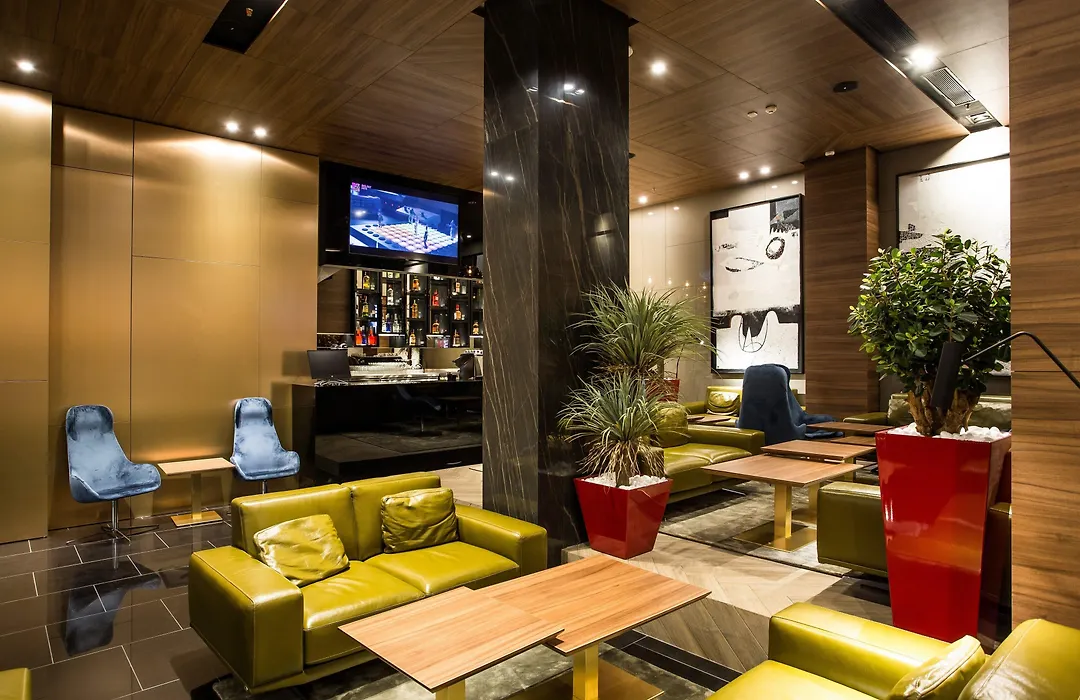 Ambasador Hotel-1