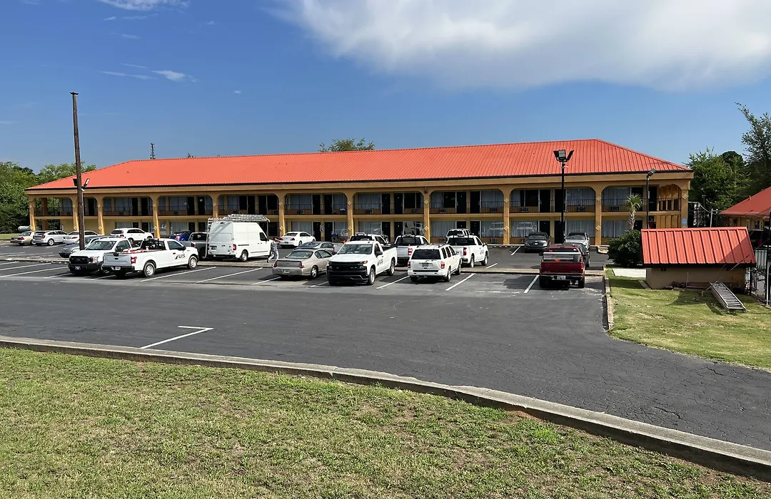 Country Hearth Inn & Suites Cartersville-1