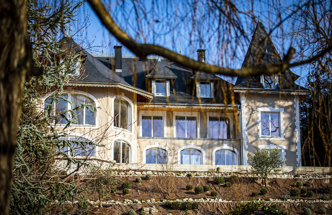 Hotel L'Incomparable & Restaurant Etoile Aix-Les-Bains-1