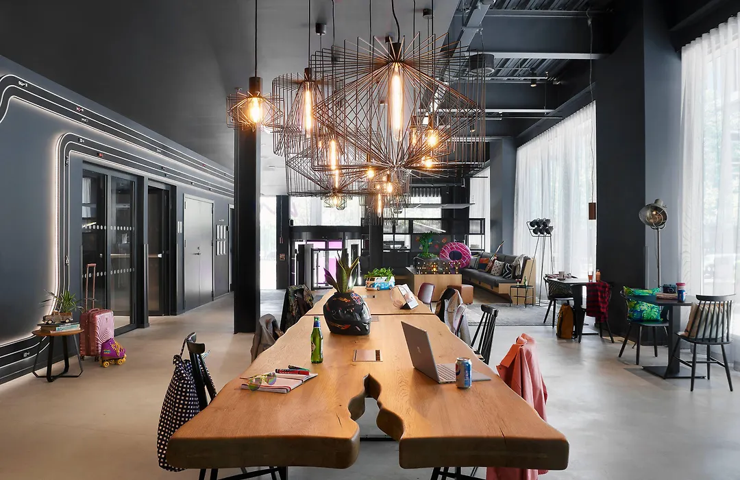 Moxy Milton Keynes-1