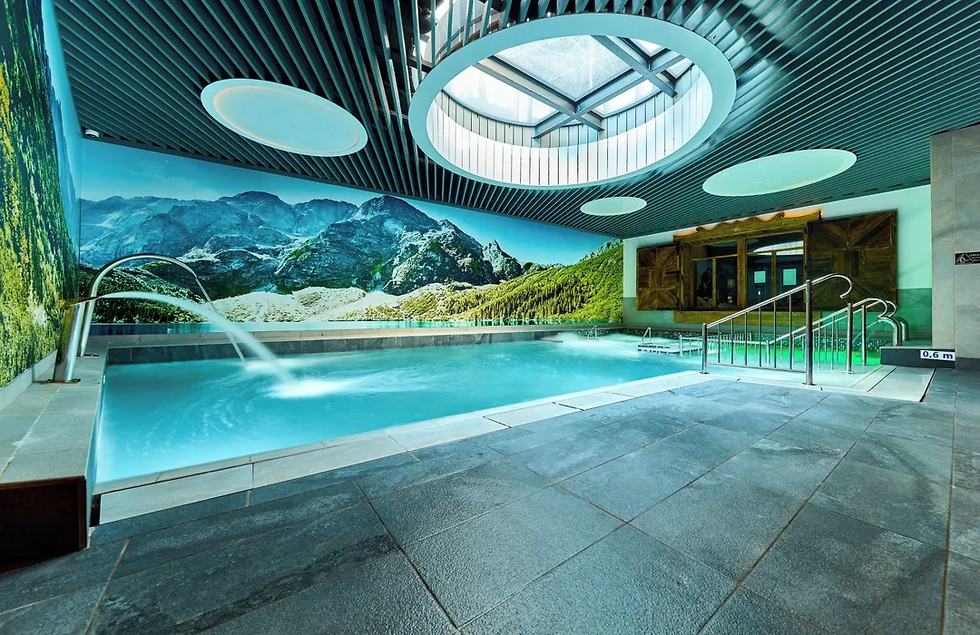 Aparthotel Giewont-1