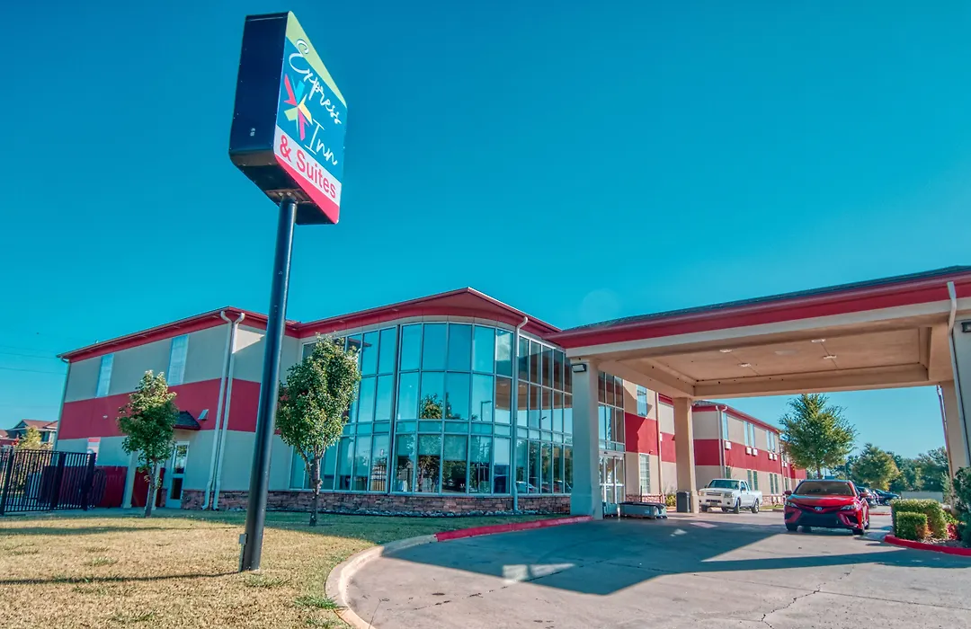 Express Inn & Suites-1