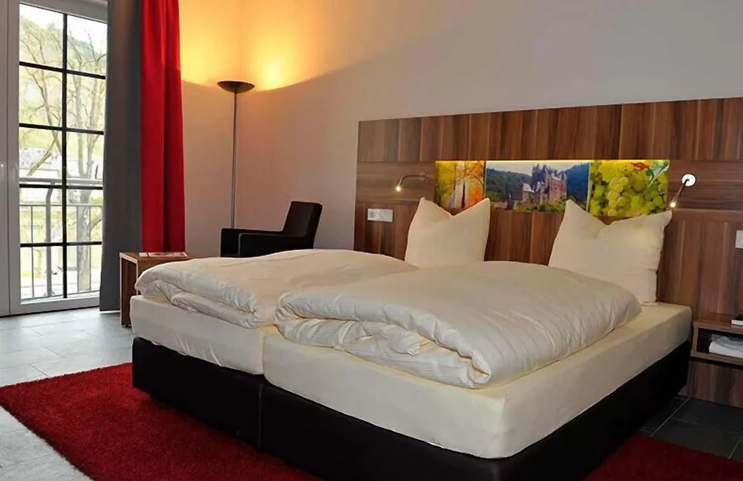 Hotel Cochemer Jung-1