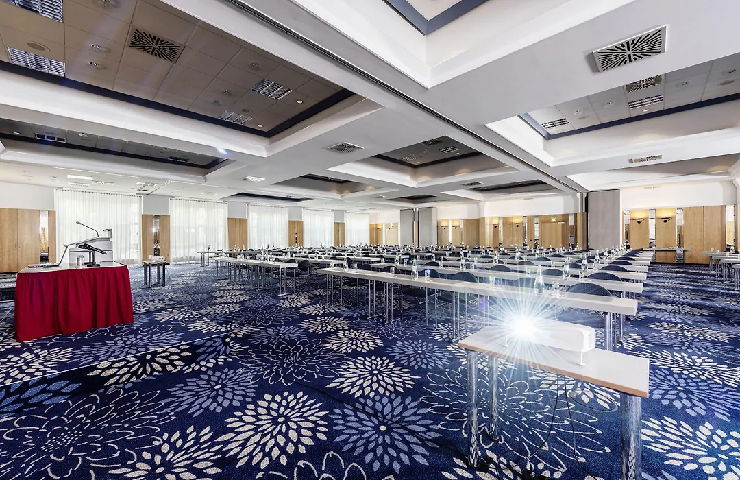 Arvena Kongress Hotel - Hotel In Der Wagnerstadt-1