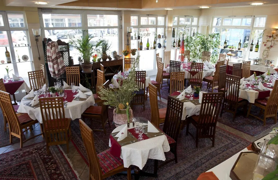 Hotel Henry-1